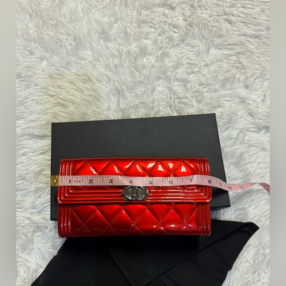Chanel Red Patent Leather Single Flap Boy Continental Wallet - Picture 14 of 16